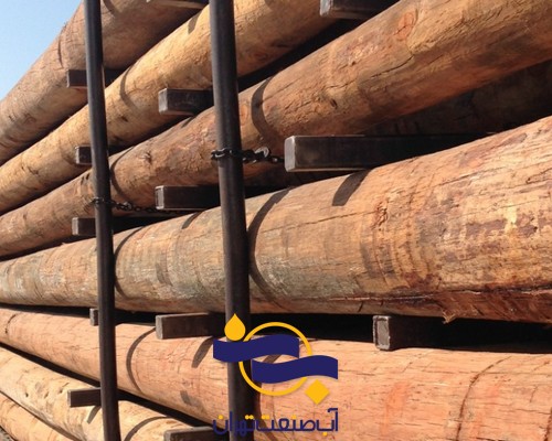 عکس تیربرق چوبی